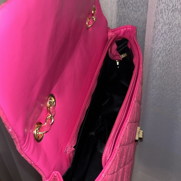 Quilted Pink Bag with Gold Hardware - Picture 7 of 8